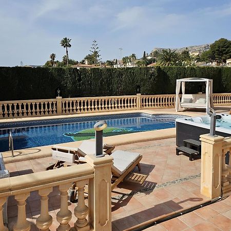 Luxury Villa - Pool, Hot Tub, Aircon, Tvs, Home Cinema, Office, Gbit Internet, Sports Equipment Calpe Eksteriør billede
